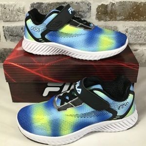 Boys New Balance Cypherspeed 4 Strap Sneakers